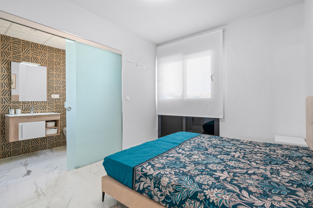 26j576h0811 Apartment in Villamartin, Alicante