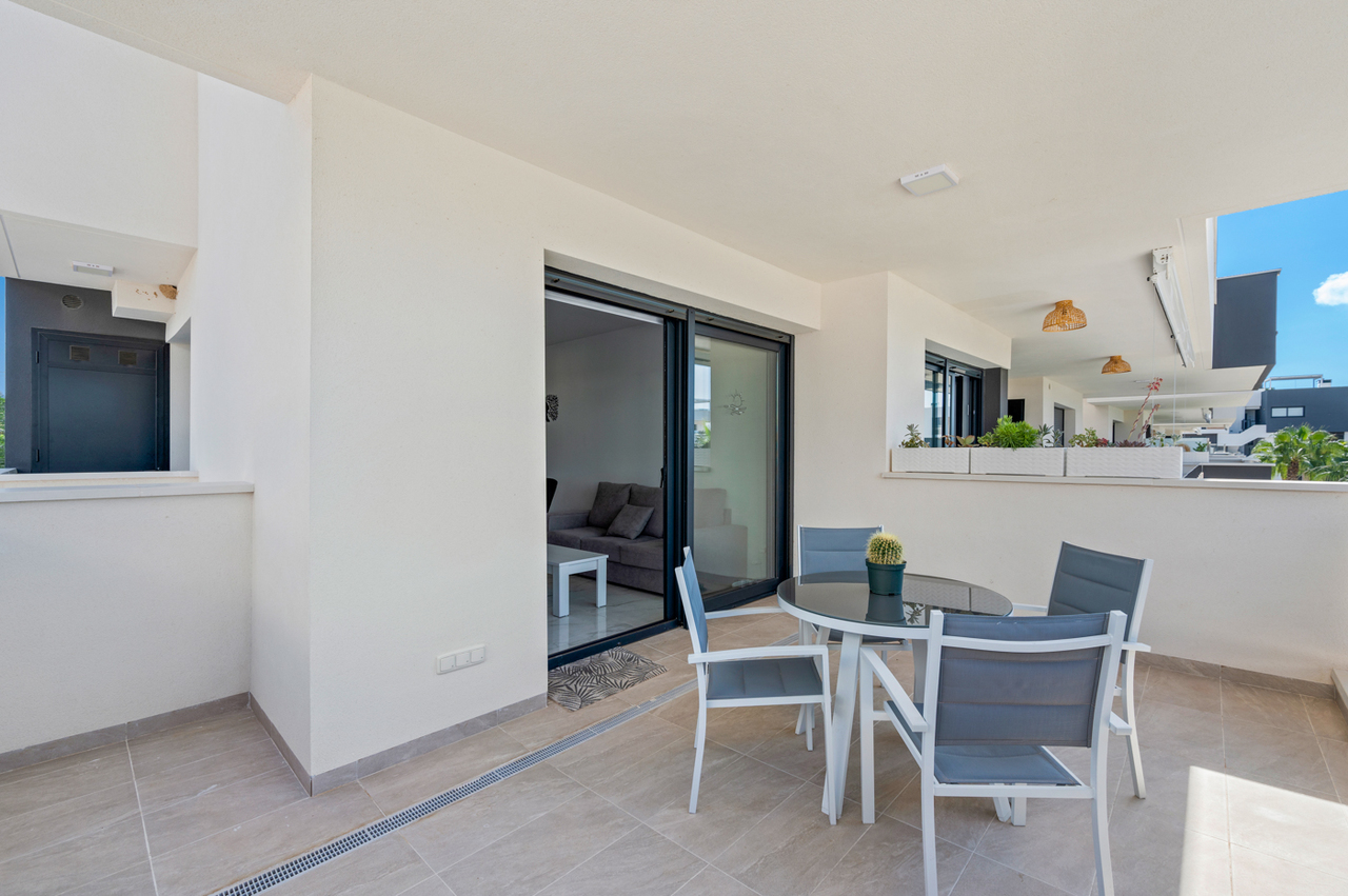 26k611s0816 Apartment in Villamartin, Alicante