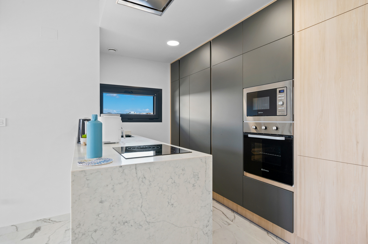 26q696f0813 Apartment in Villamartin, Alicante