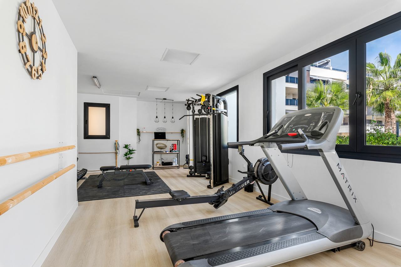26v401v0806 Apartment in Villamartin, Alicante