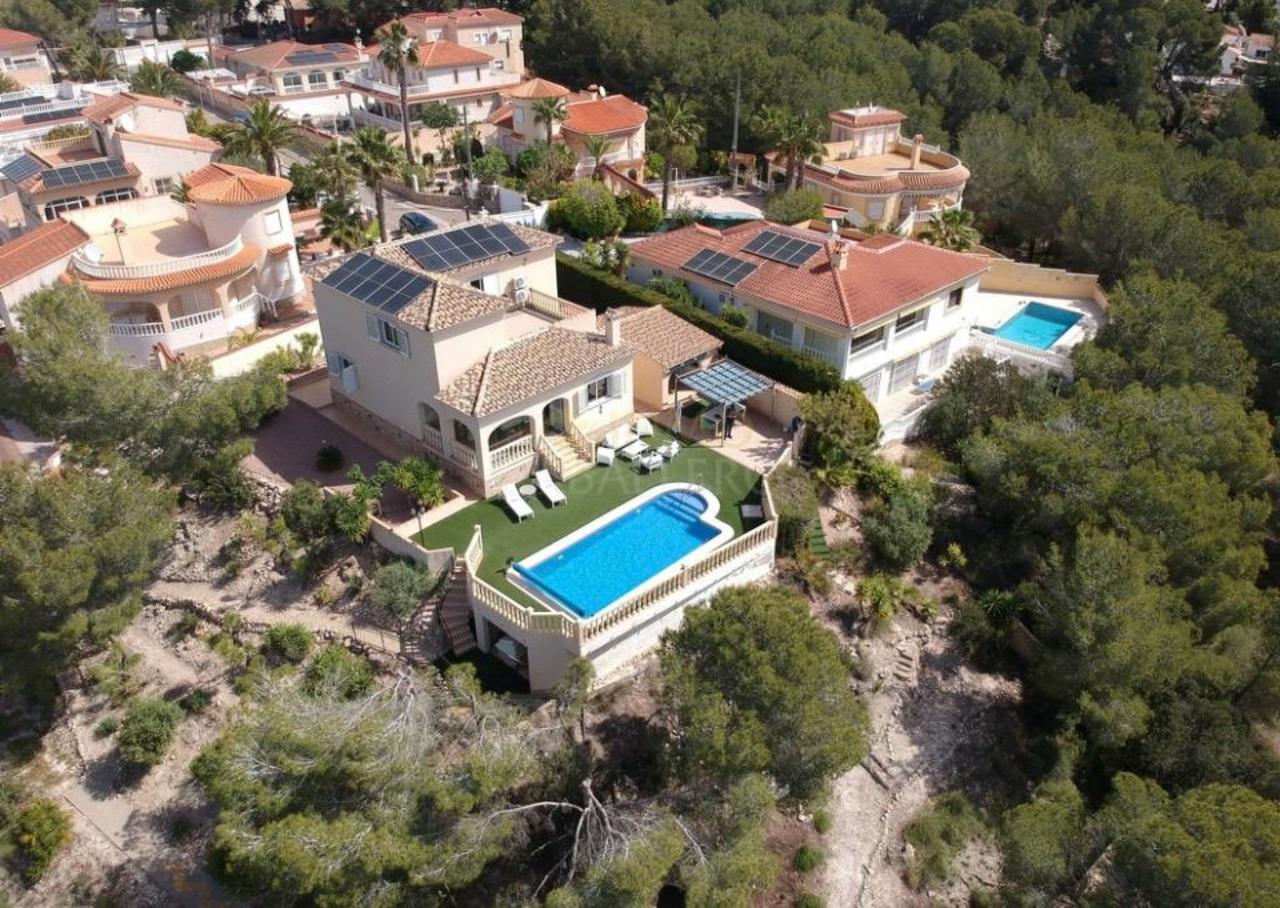 26x937d0826 Villa in Pinar de Campoverde, Alicante