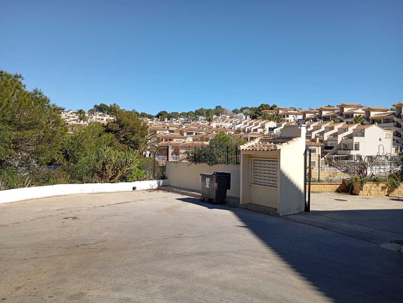 26z817x0838 Apartment in Villamartin, Alicante