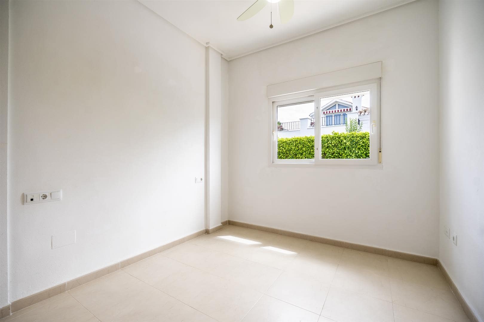 2Yro6s6eKEG27N_EWnBVQw Villa in La Torre Golf Resort,