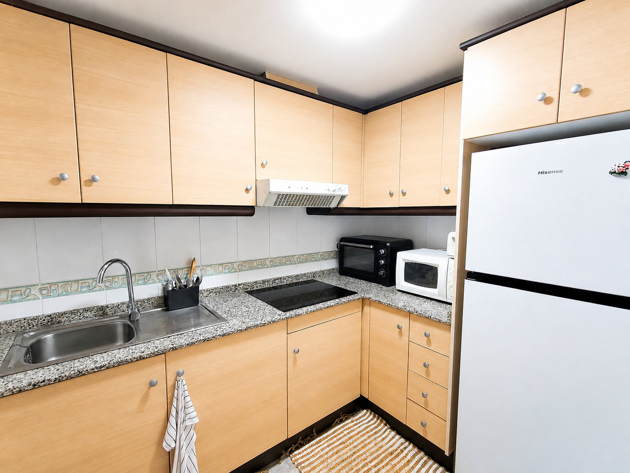 2_bedroom_beachside_apartment_in_guardamar_del_segura13_xlarge Apartment in Guardamar del Segura, Alicante