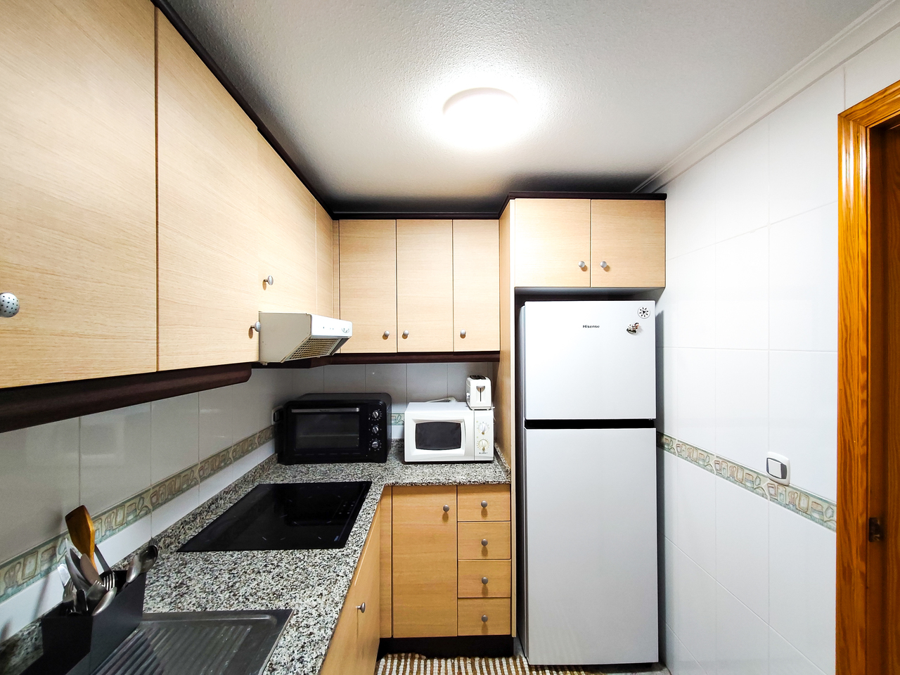 2_bedroom_beachside_apartment_in_guardamar_del_segura21_xlarge Apartment in Guardamar del Segura, Alicante