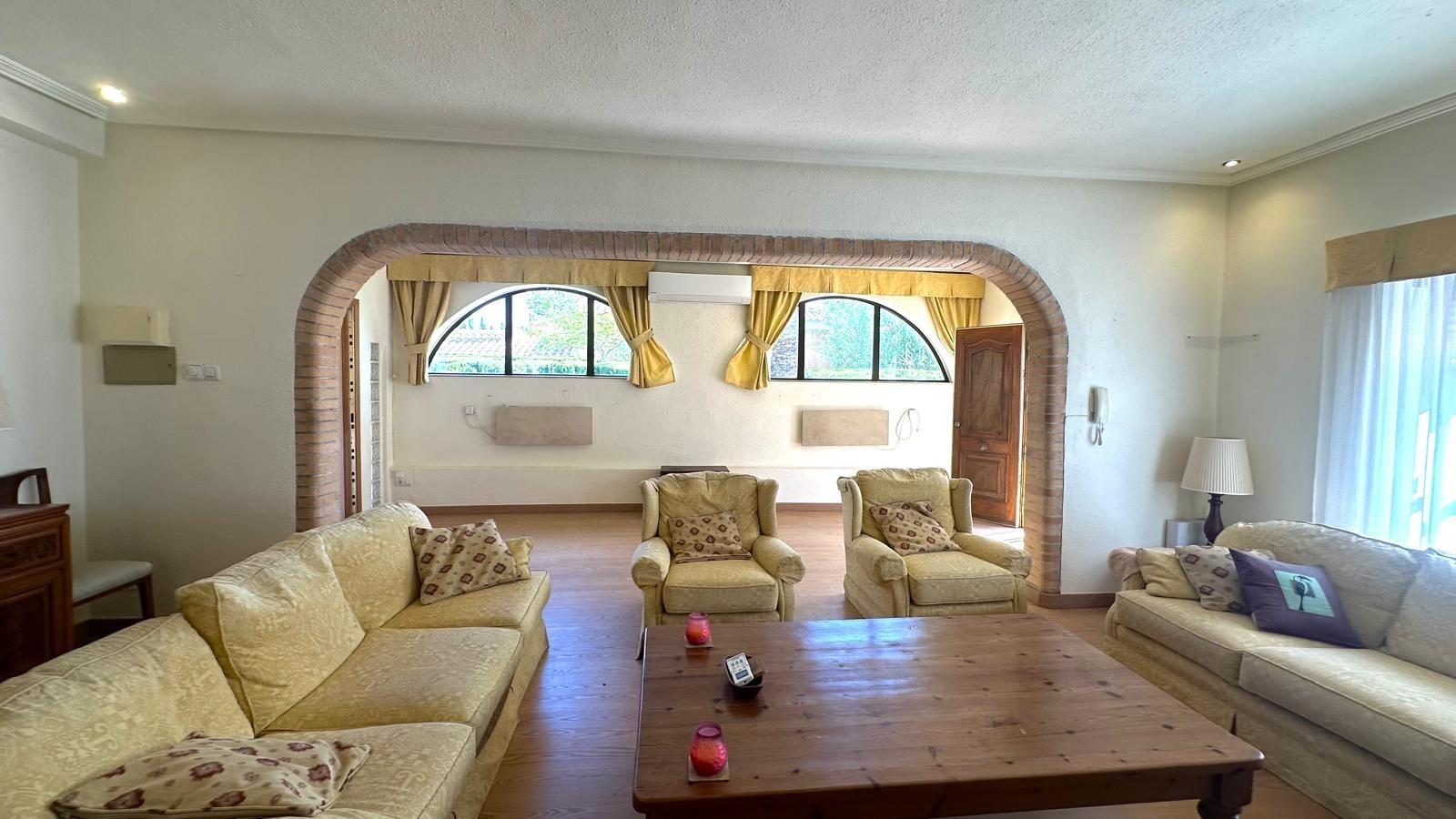 3-42 Villa in Cabo Roig, Alicante