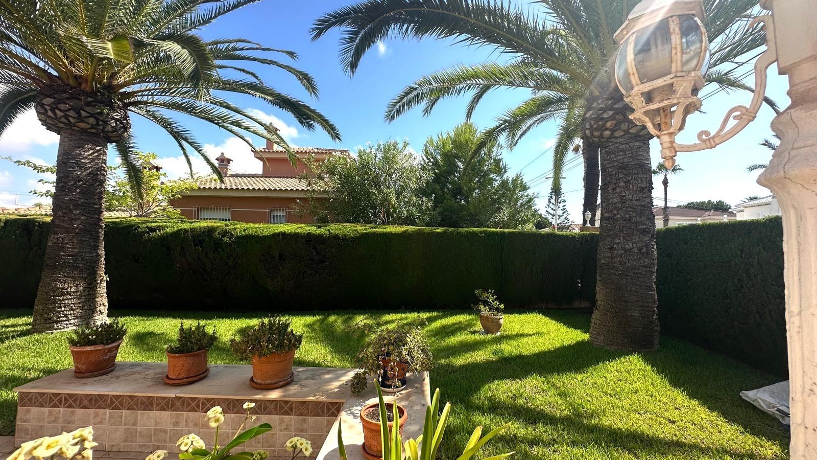 3-9 Villa in Cabo Roig, Alicante