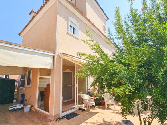 Villa for sale in Orihuela Costa