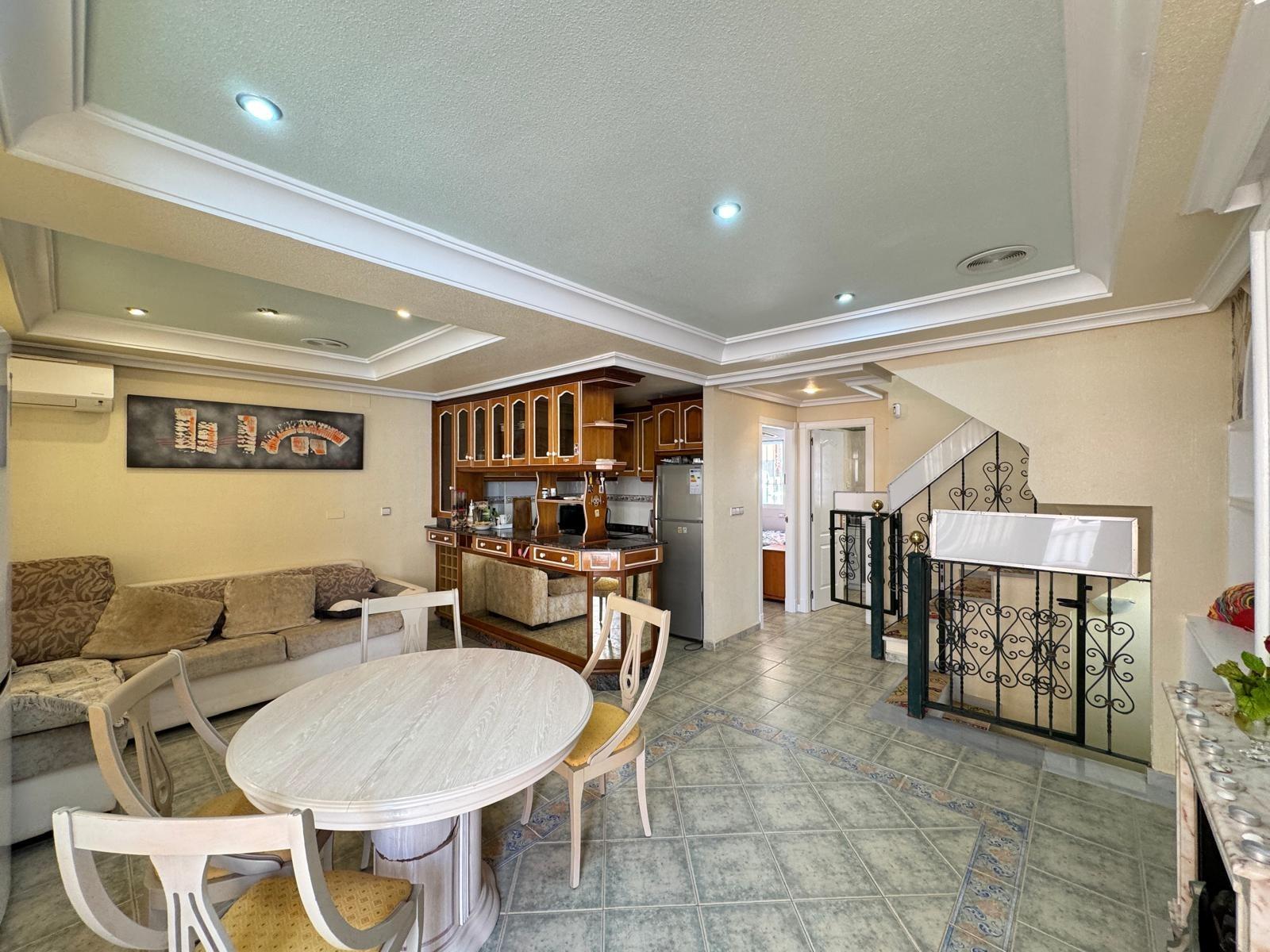 4-12 Town House in Guardamar del Segura, Alicante