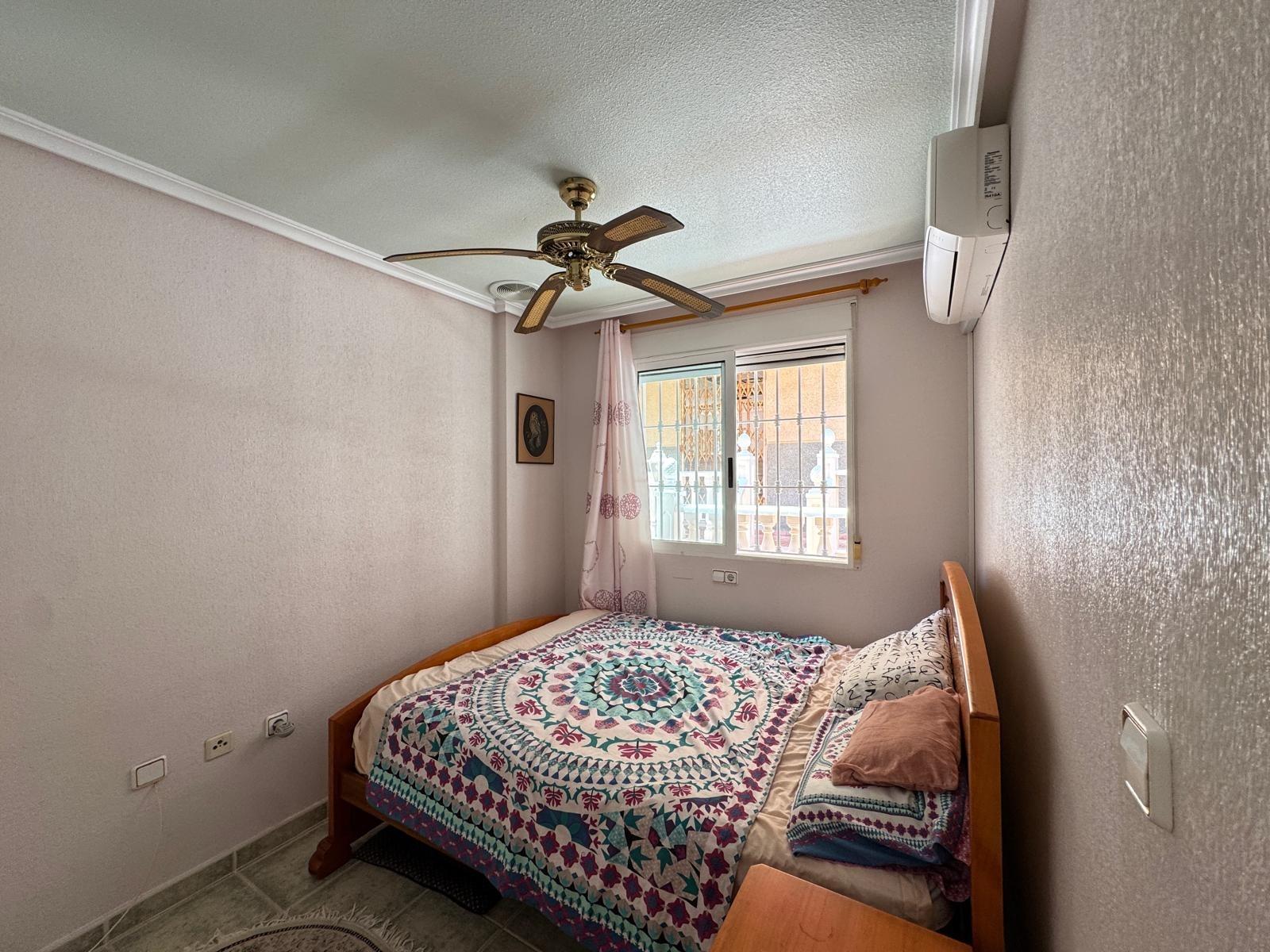 4-22 Town House in Guardamar del Segura, Alicante