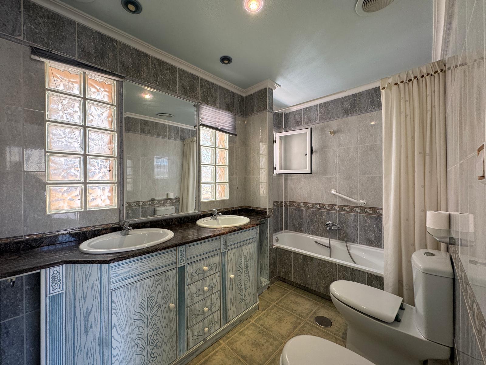 4-41 Town House in Guardamar del Segura, Alicante