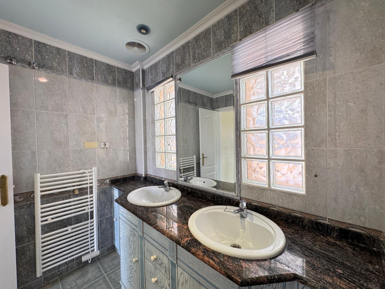 4-44 Town House in Guardamar del Segura, Alicante