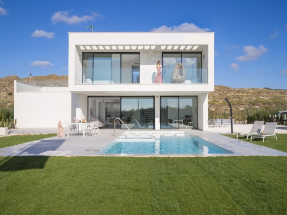 Villa for sale in Baños y Mendigo