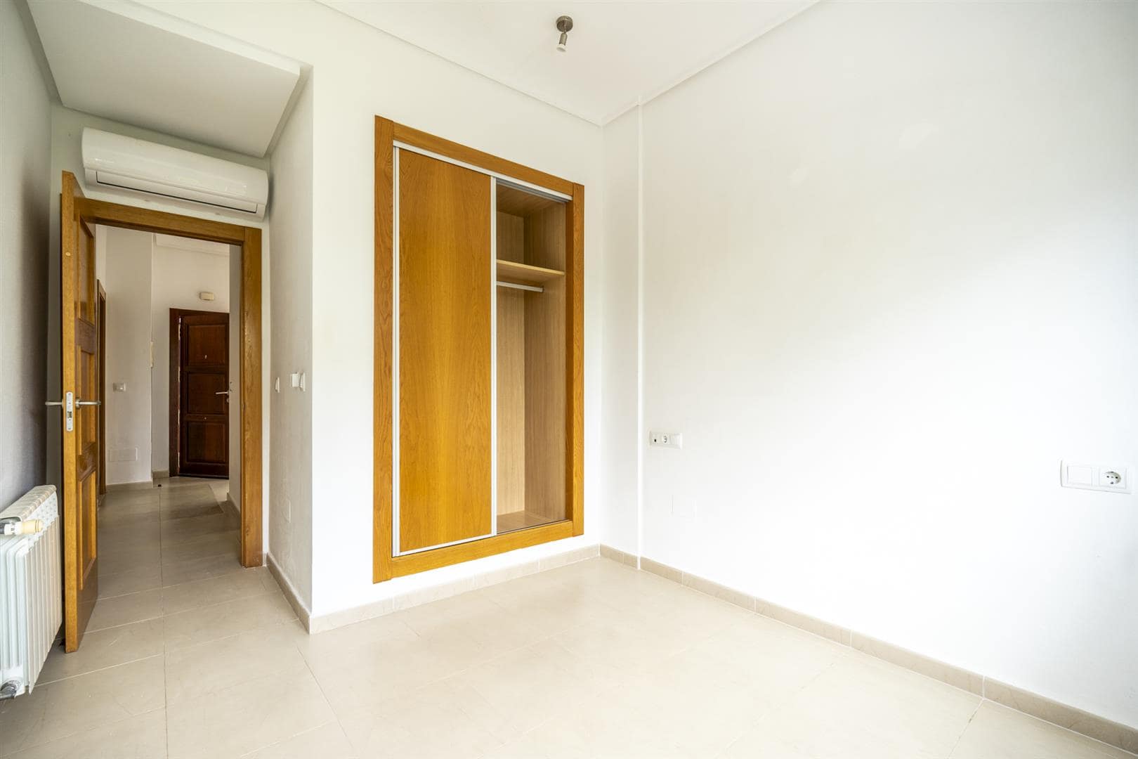 CJgeWCy-m0K5QPgfPIdhPw Villa in La Torre Golf Resort,