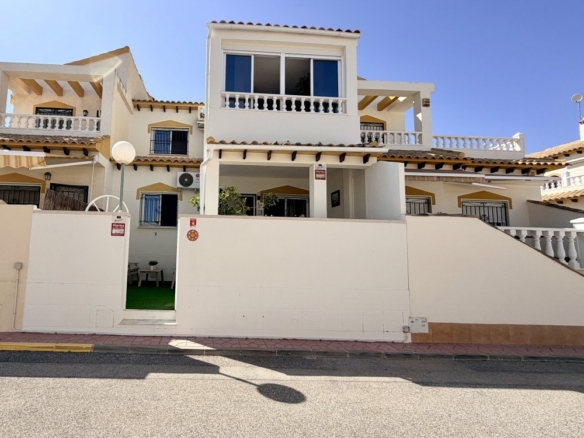 Town House for sale in Orihuela Costa