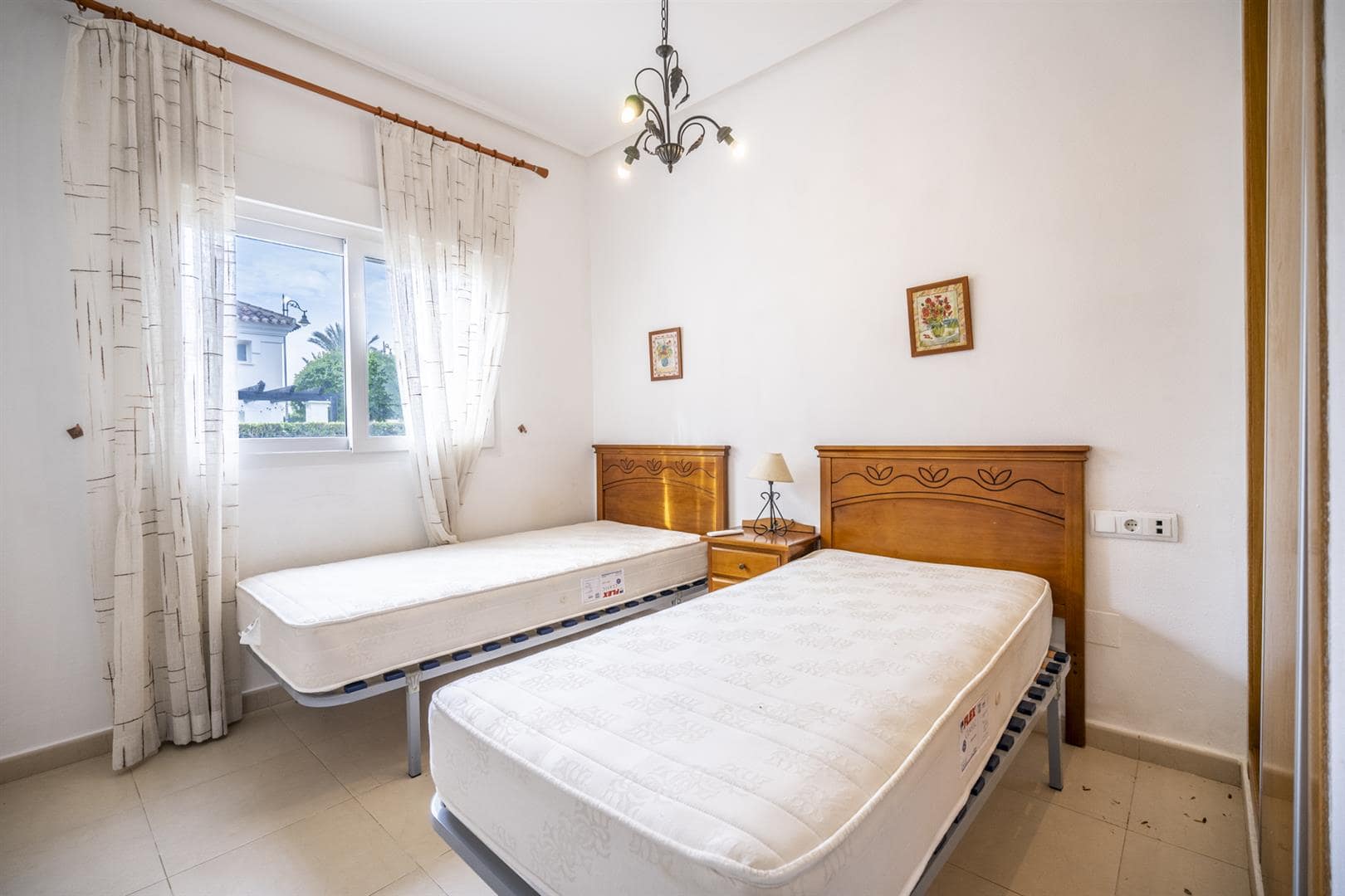 D5_KXm2oN0eFgi38X3ZCkw Villa in La Torre Golf Resort,