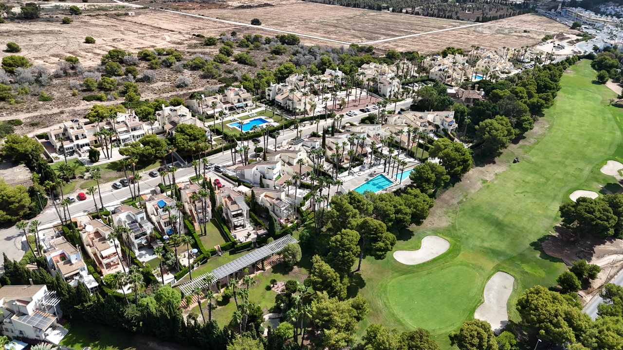 DJI_20260805112336_0587_D_xlarge Villa in Villamartin, Alicante