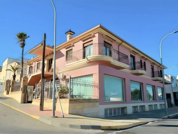 Town House for sale in San Miguel de Salinas