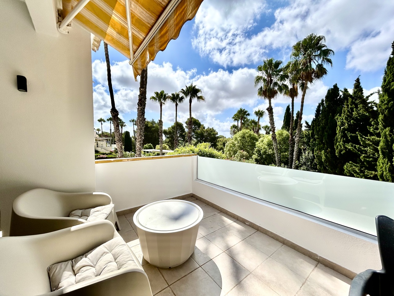 IMG_0011_xlarge Villa in Villamartin, Alicante