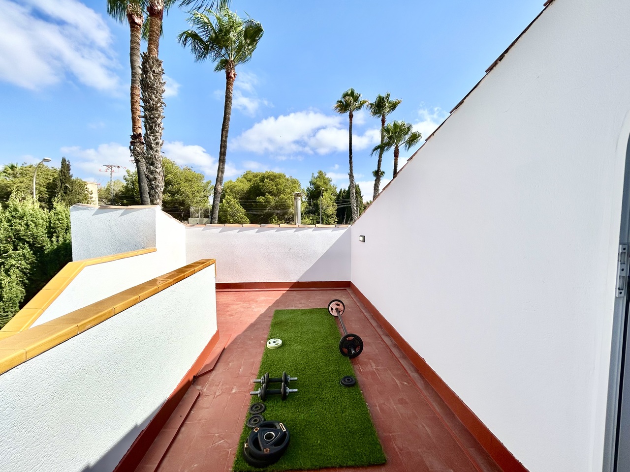 IMG_9950_xlarge Villa in Villamartin, Alicante