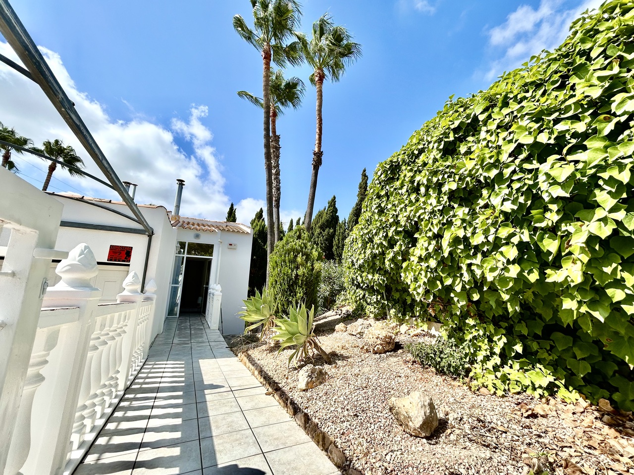 IMG_9996_xlarge Villa in Villamartin, Alicante