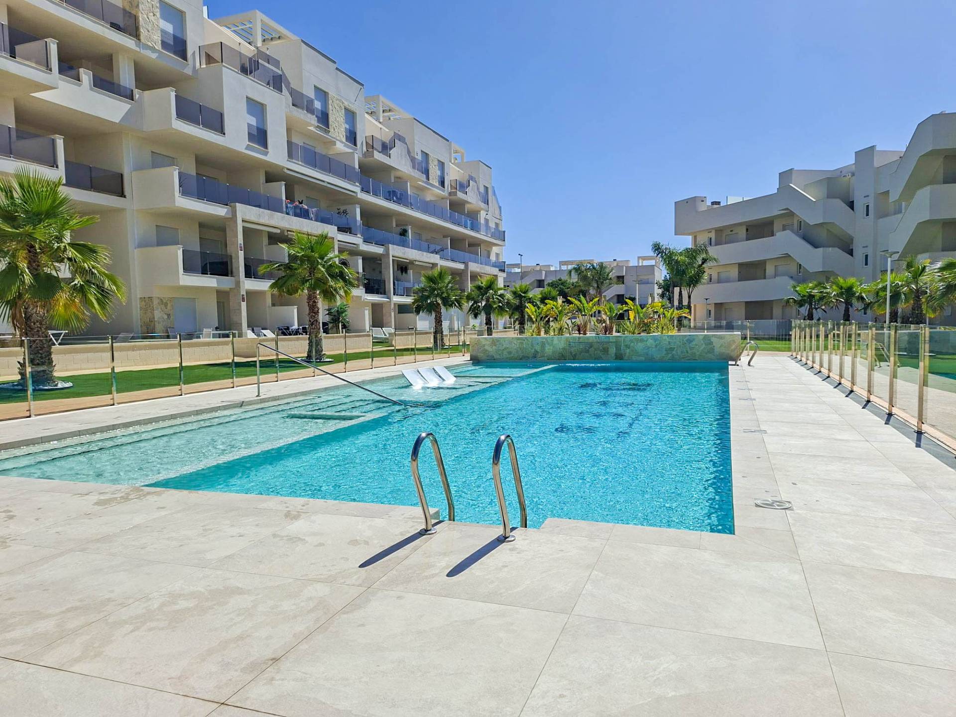 IsPt5jJDUDSzLzdpP2WbyHNrdjy9dw6y Apartment in Guardamar del Segura, Alicante