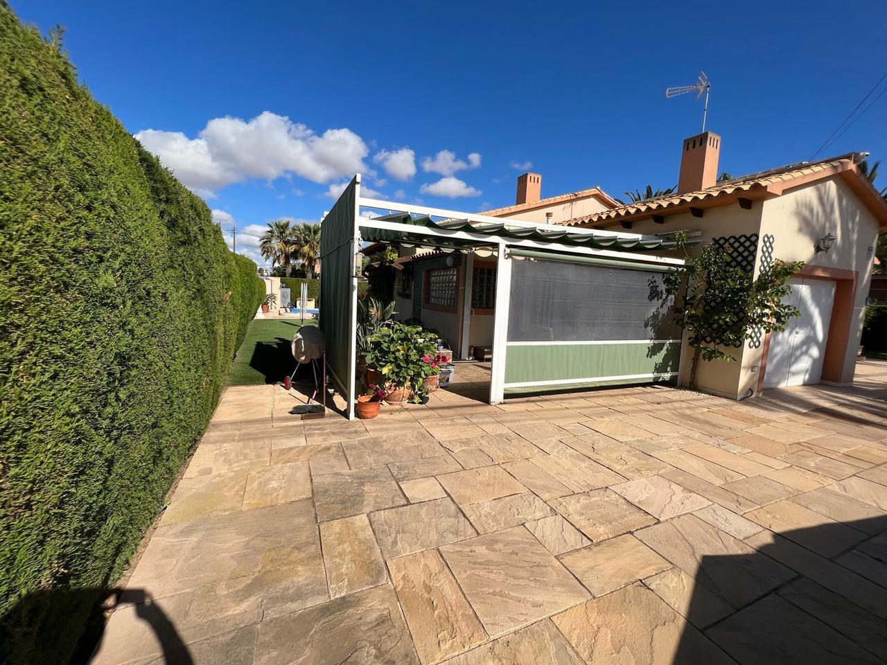WhatsApp_Image_2026-03-03_at_14.57.23_xlarge Villa in Cabo Roig, Alicante