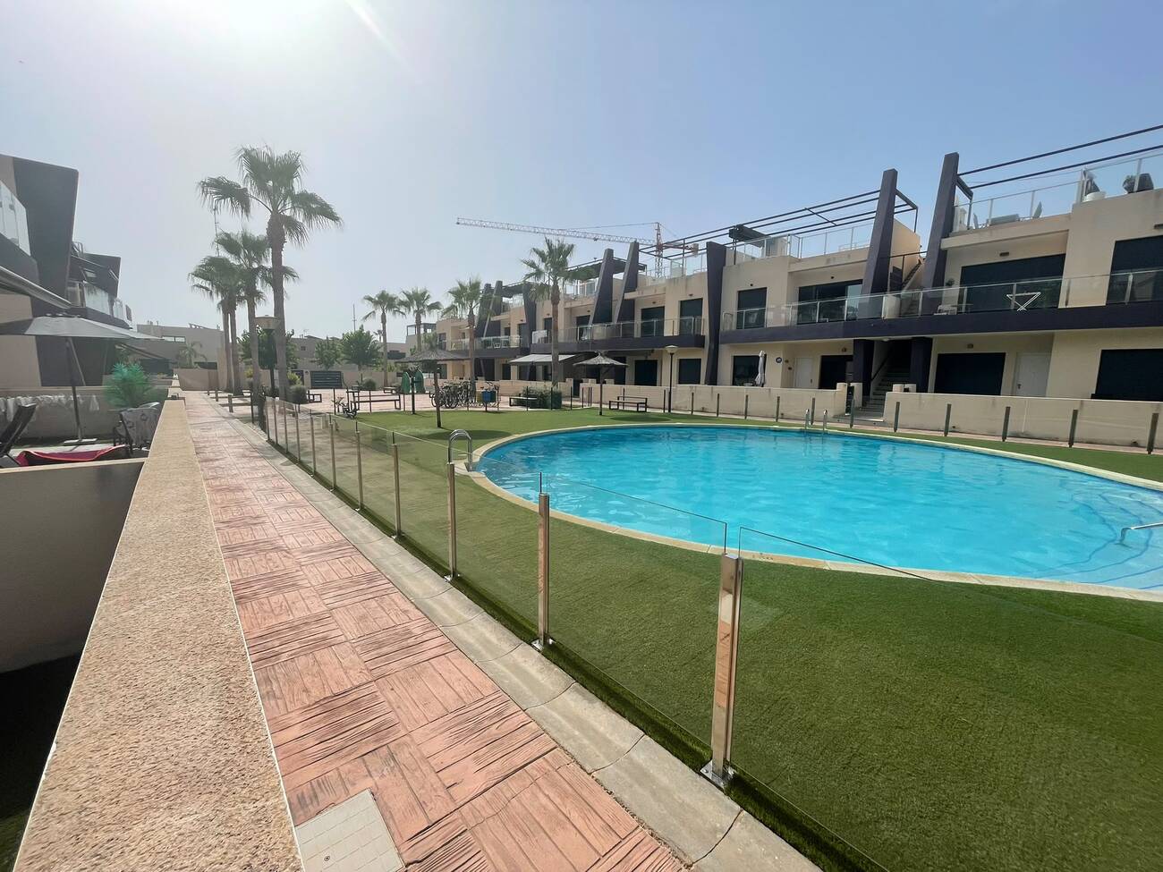1300
