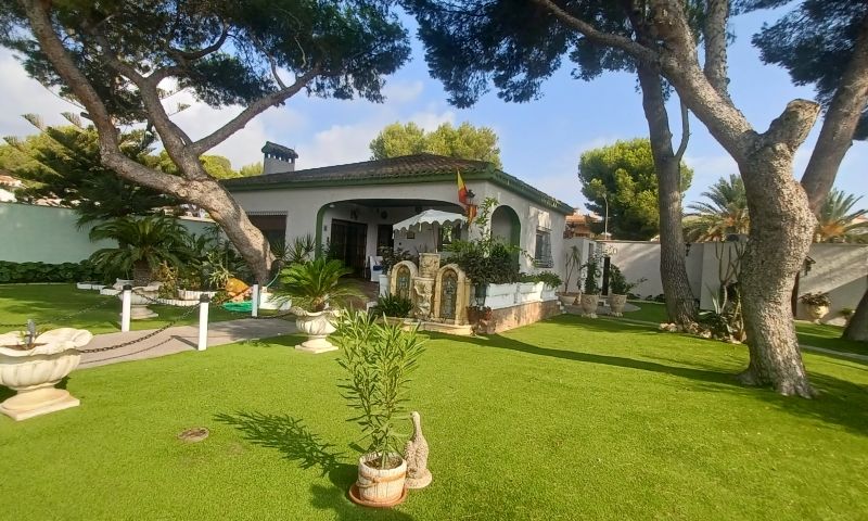 b3d4f0de-20230912-103528 Villa in Orihuela Costa, Alicante