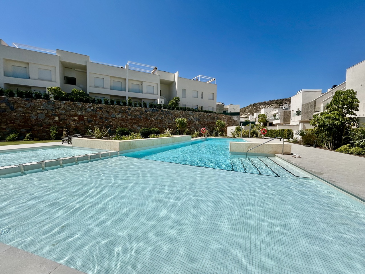d2d4af9e9cdd9f5a3dfe_xlarge Alicante – Sunrise Dream Properties