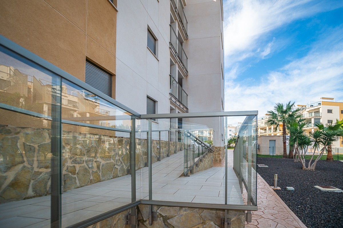 d6a158f71a81996a158f71a819b Apartment in Orihuela Costa, Alicante