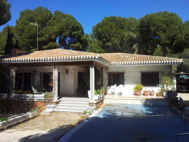 fb5cc24c-627421 Villa in Campoamor, Alicante