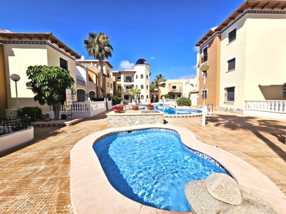 Apartment for sale in Los Alcazares