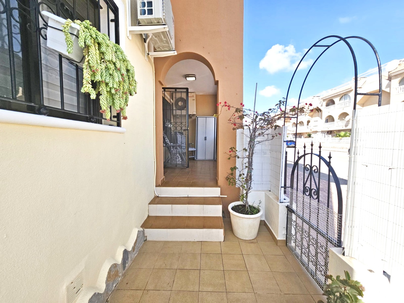 o_1h2amsc0v8vs1q46ji217s126c2v Apartment in Los Alcazares, Murcia