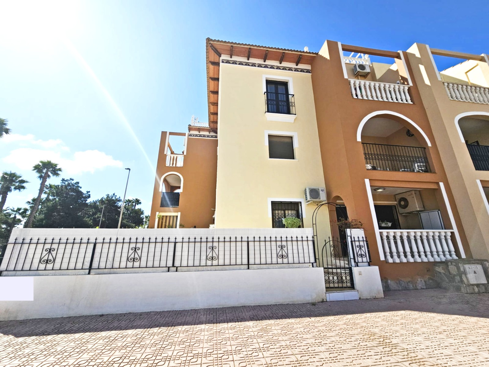 o_1h2amsc0veee1o9a1abc1kbvci334 Apartment in Los Alcazares, Murcia