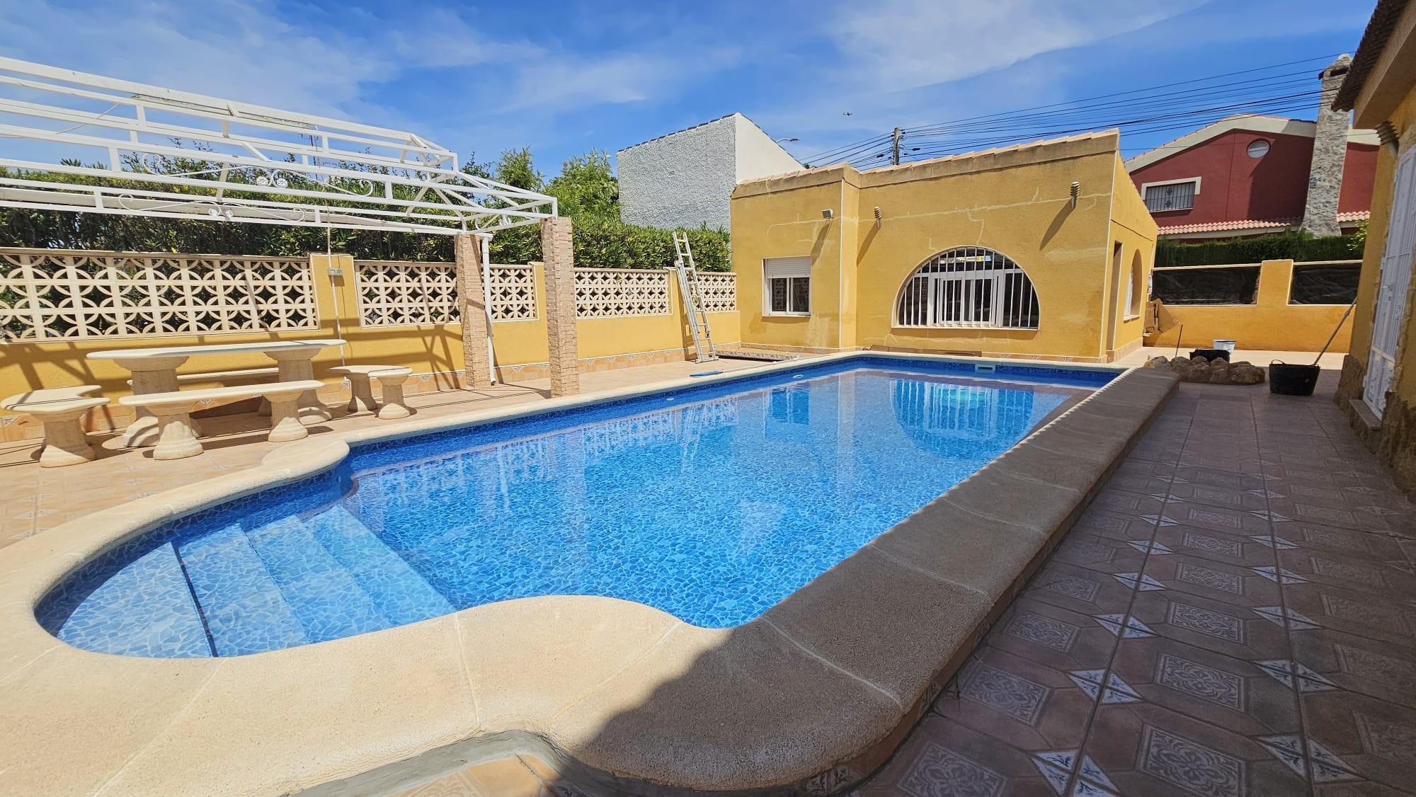 o_1i0t2k1281m681ghses11d4d1mjd7c Villa in Los Alcazares, Murcia