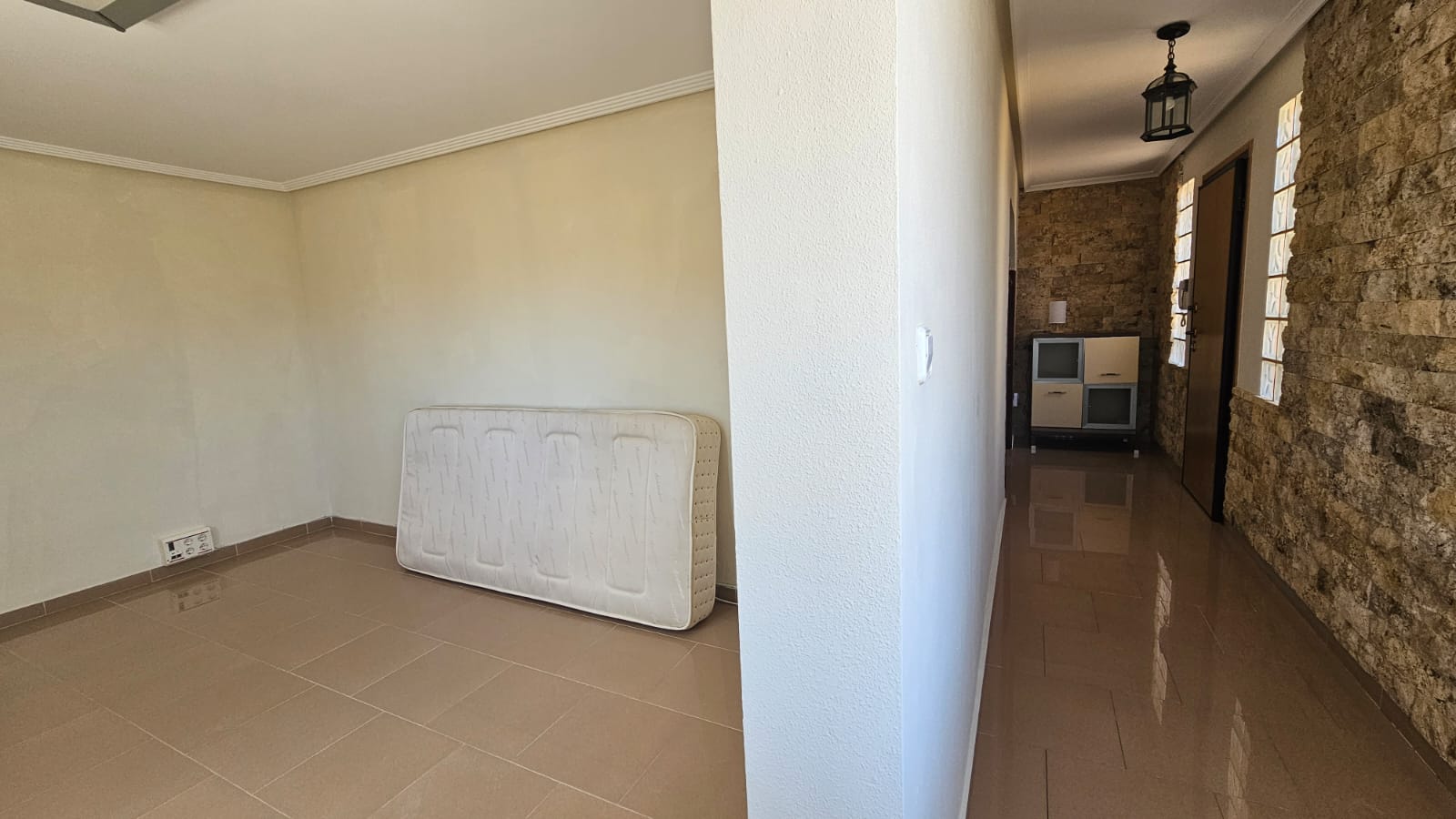 o_1i0t2k128dv7elh1dsr1i1p1uso70 Villa in Los Alcazares, Murcia
