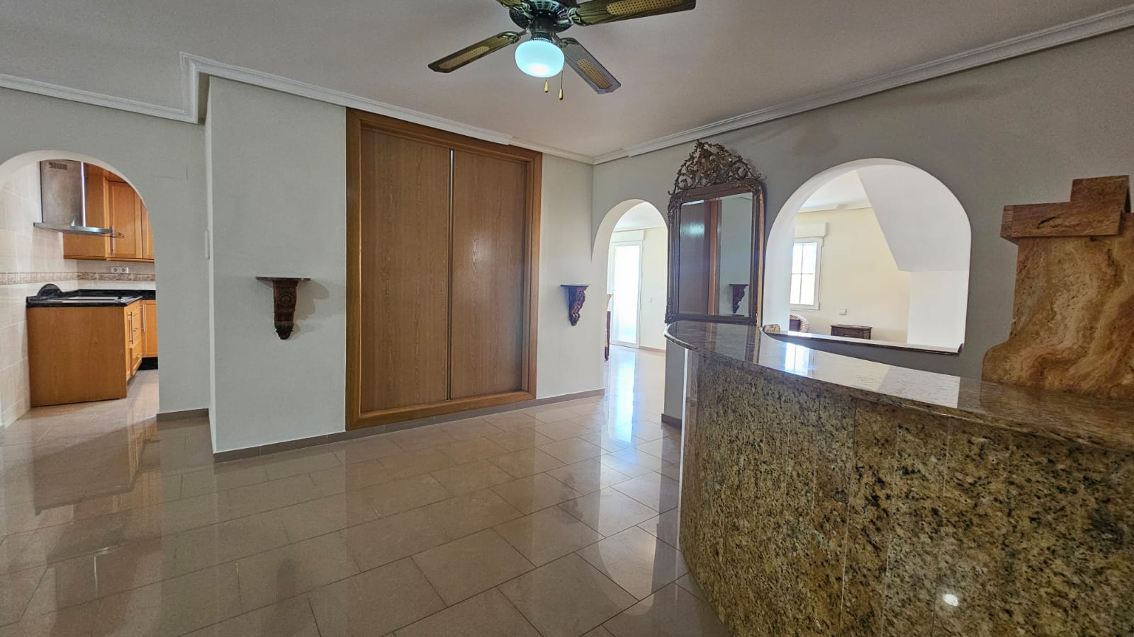 o_1i0t2k1294pgj5h18r911101jln8i Villa in Los Alcazares, Murcia