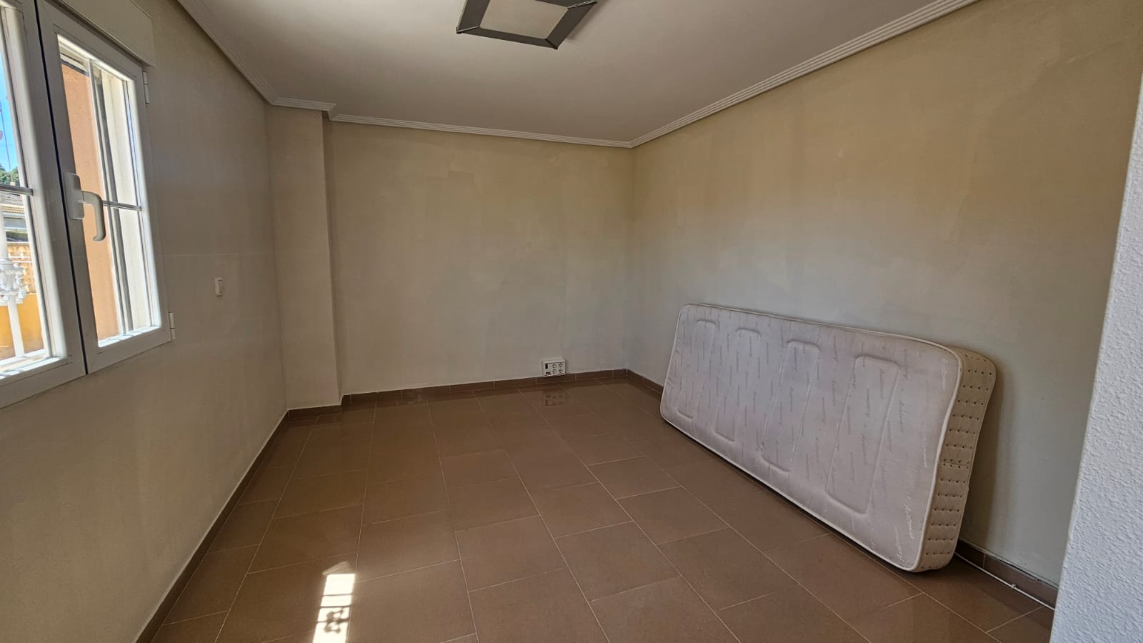o_1i0t2k129i6ugrcja01gt7130oa7 Villa in Los Alcazares, Murcia