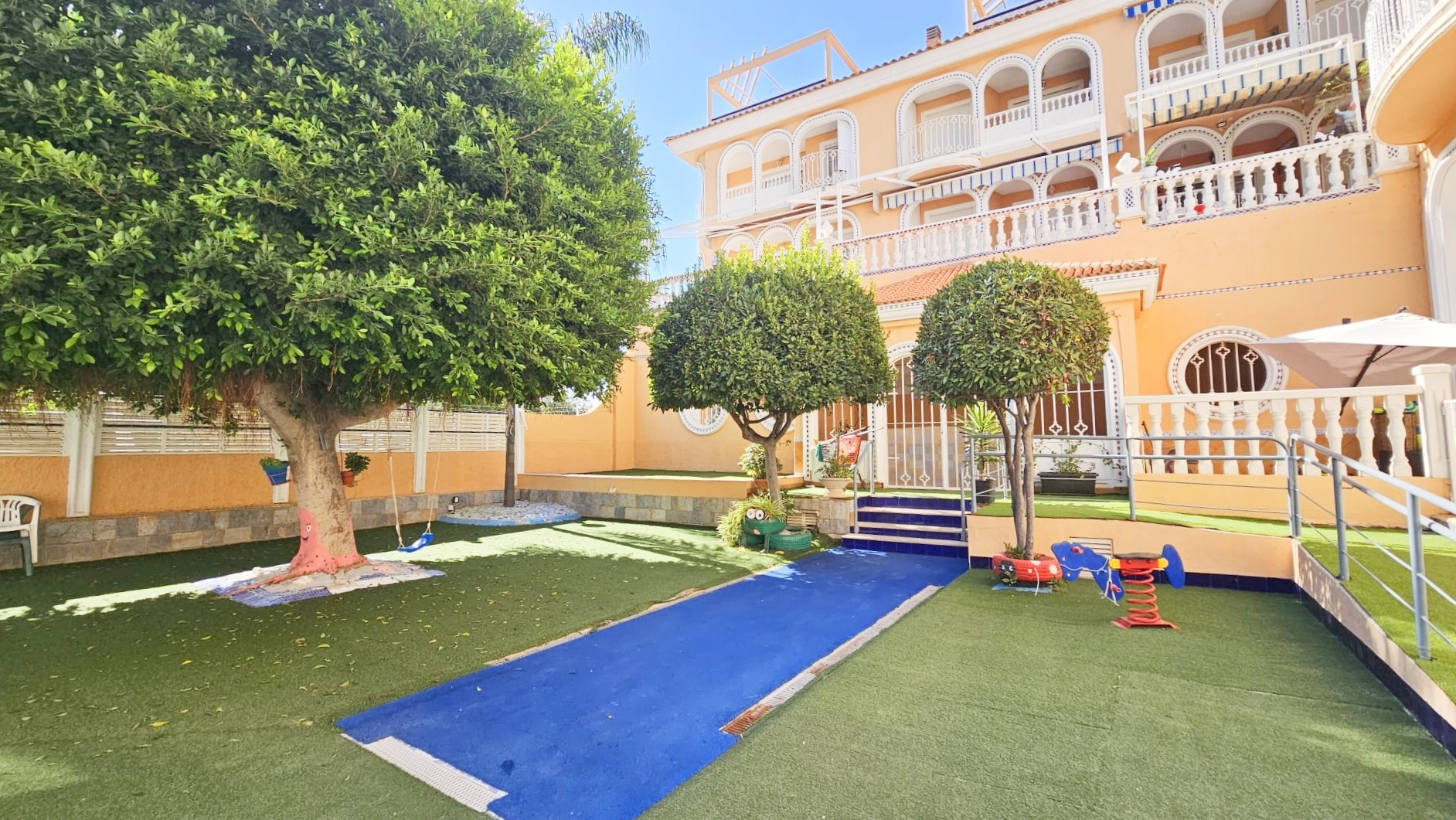 o_1j6i8saed1hc6rgq1gnn16pknu81l Town House in Los Alcazares, Murcia