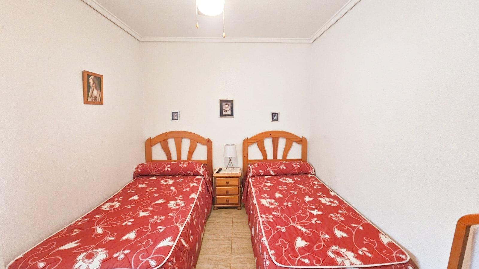 o_1jcgt1oso12l418jhvpv70j189f3i Villa in Los Alcazares, Murcia
