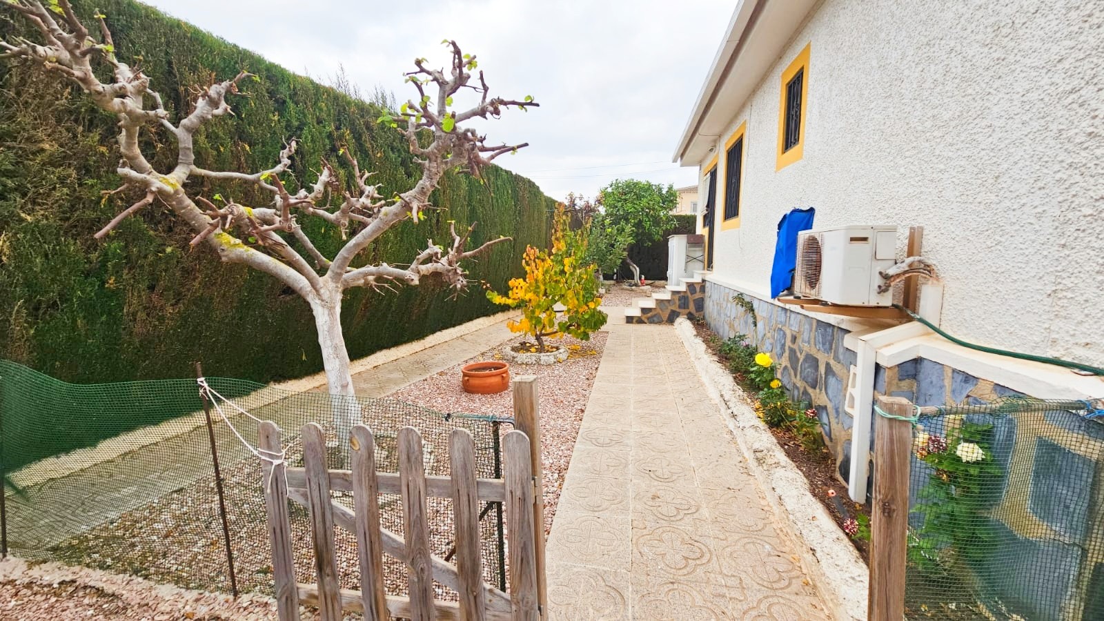 o_1jcgt1oso1eh8kphejsejv1f7s38 Villa in Los Alcazares, Murcia