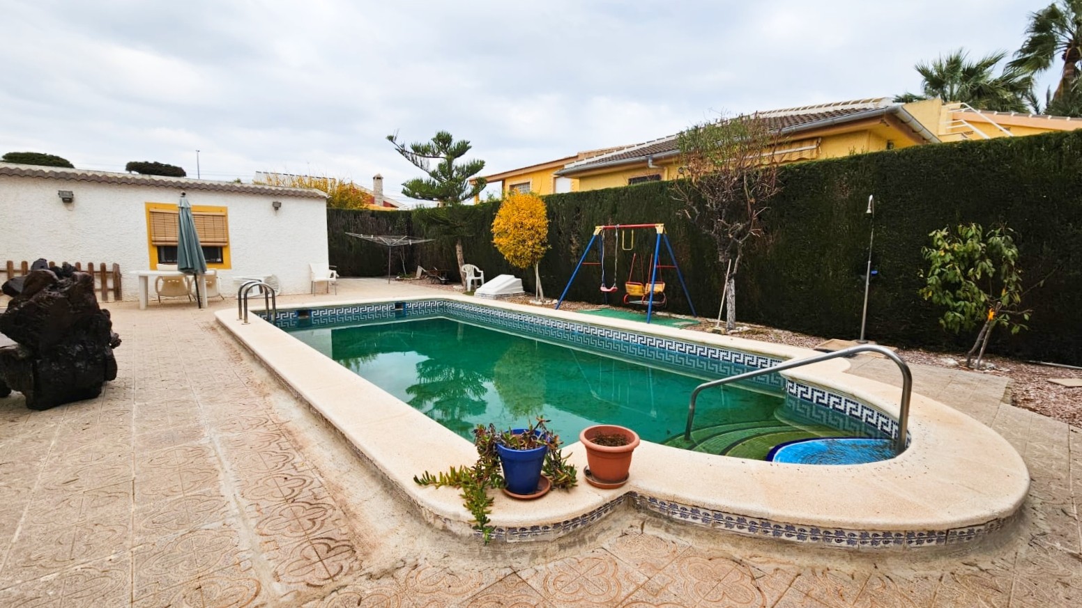 o_1jcgt1osokjqj3oe4agfb1o4n3b.jpg Villa for sale in Los Alcazares
