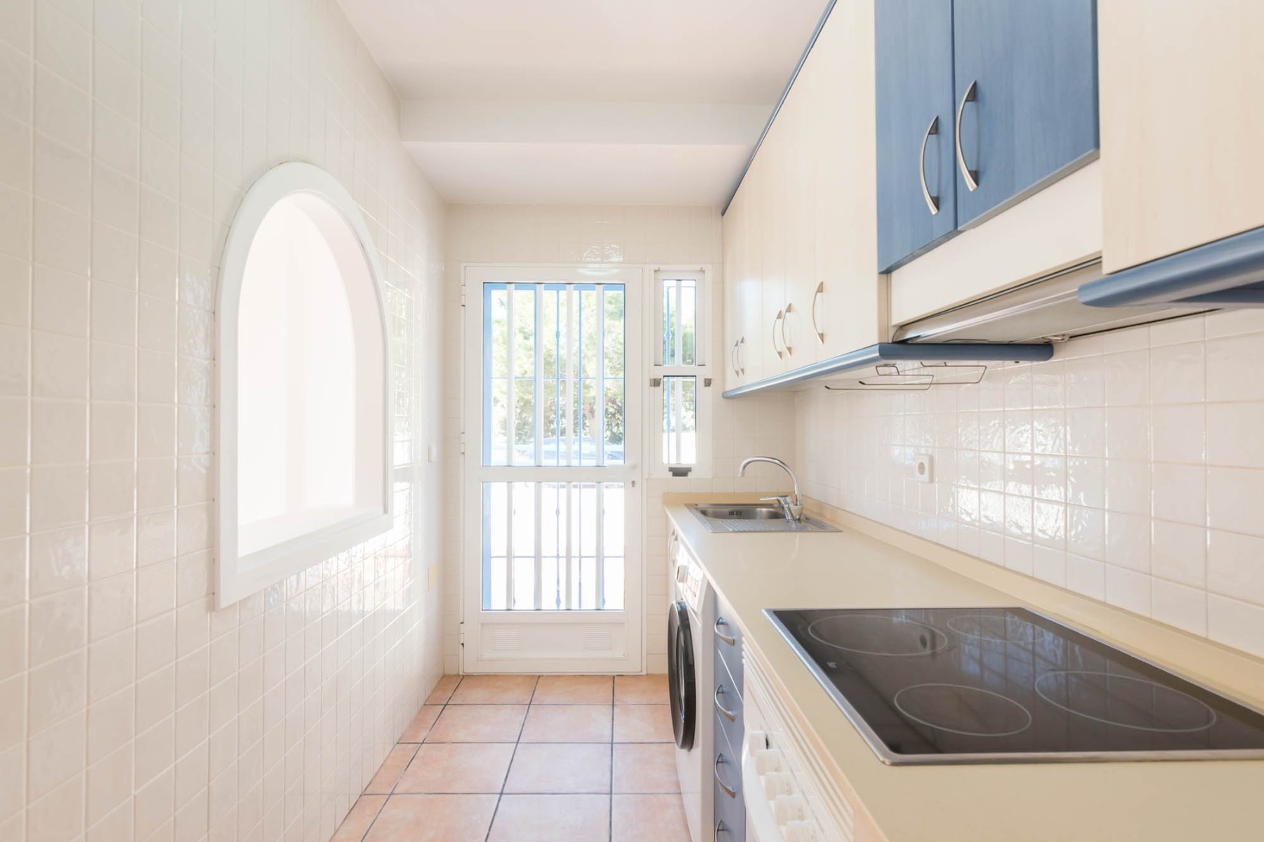 o_1jdv3oa9610i018l11l5nia16fu3k Town House in Los Alcazares, Murcia