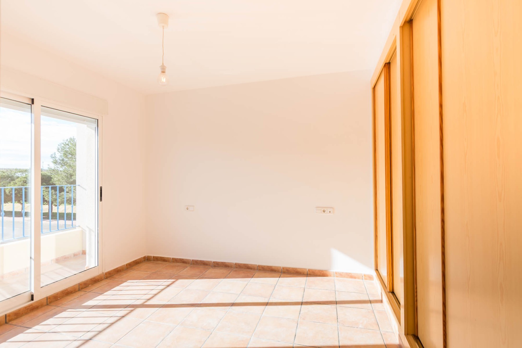 o_1jdv3oa961jkg1mnb1sfe1fll1h2j47 Town House in Los Alcazares, Murcia