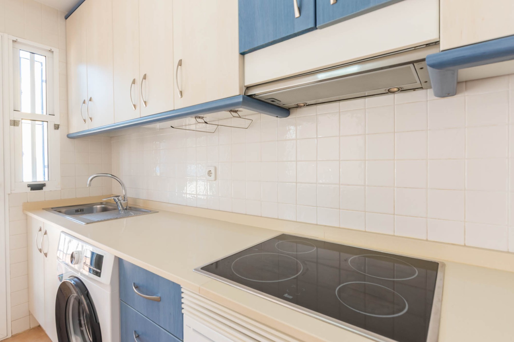 o_1jdv3oa961qrncqh23m10sq4a73l Town House in Los Alcazares, Murcia