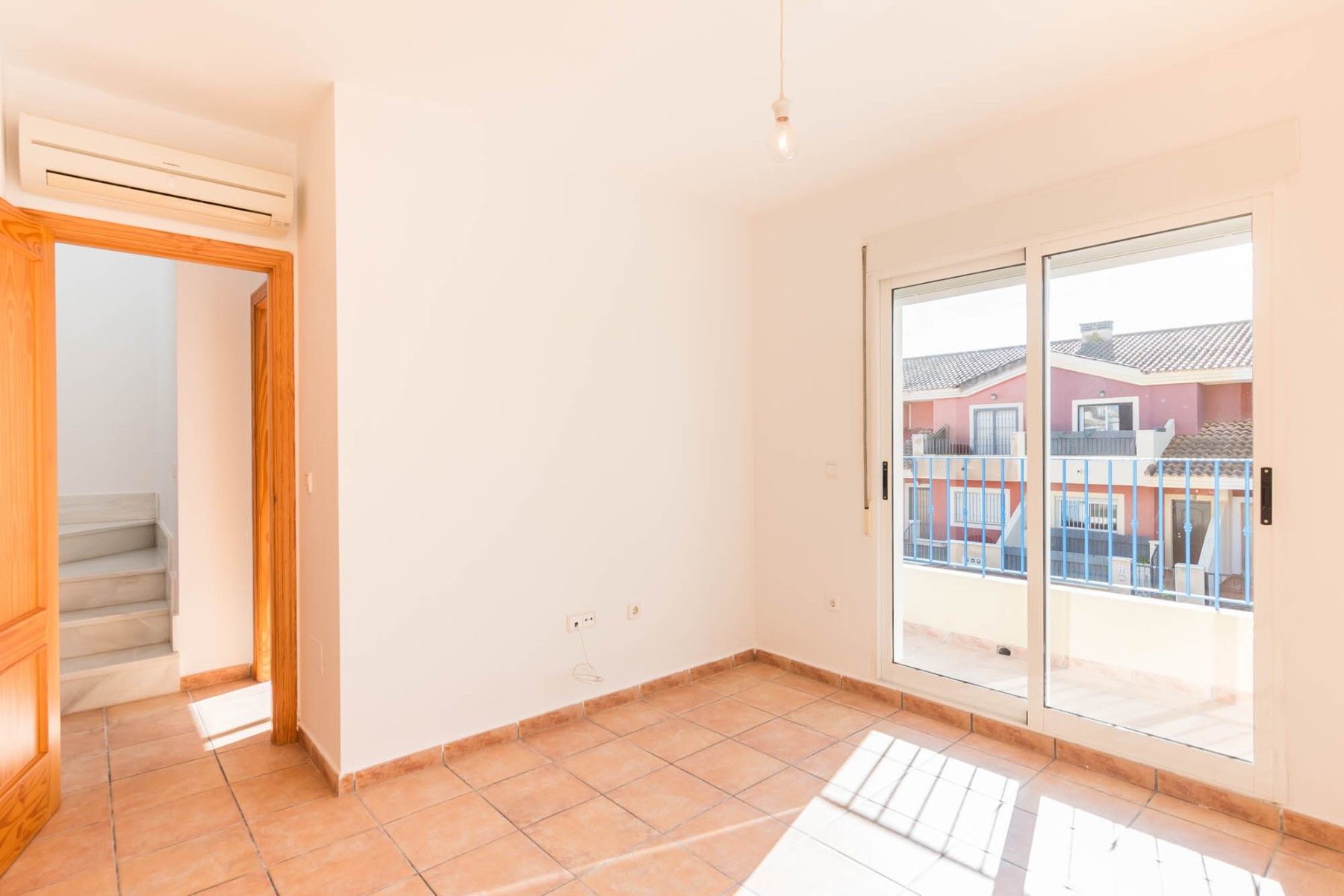 o_1jdv3oa96be01jjcgbspbj1dpi49 Town House in Los Alcazares, Murcia