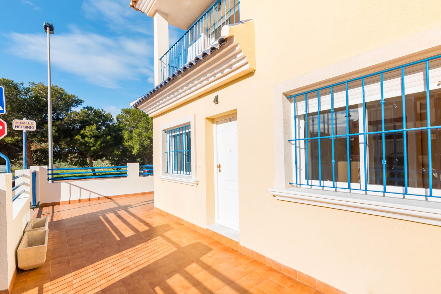 o_1jdv3oa96e4sb3eihm1cnm12nn34 Town House in Los Alcazares, Murcia