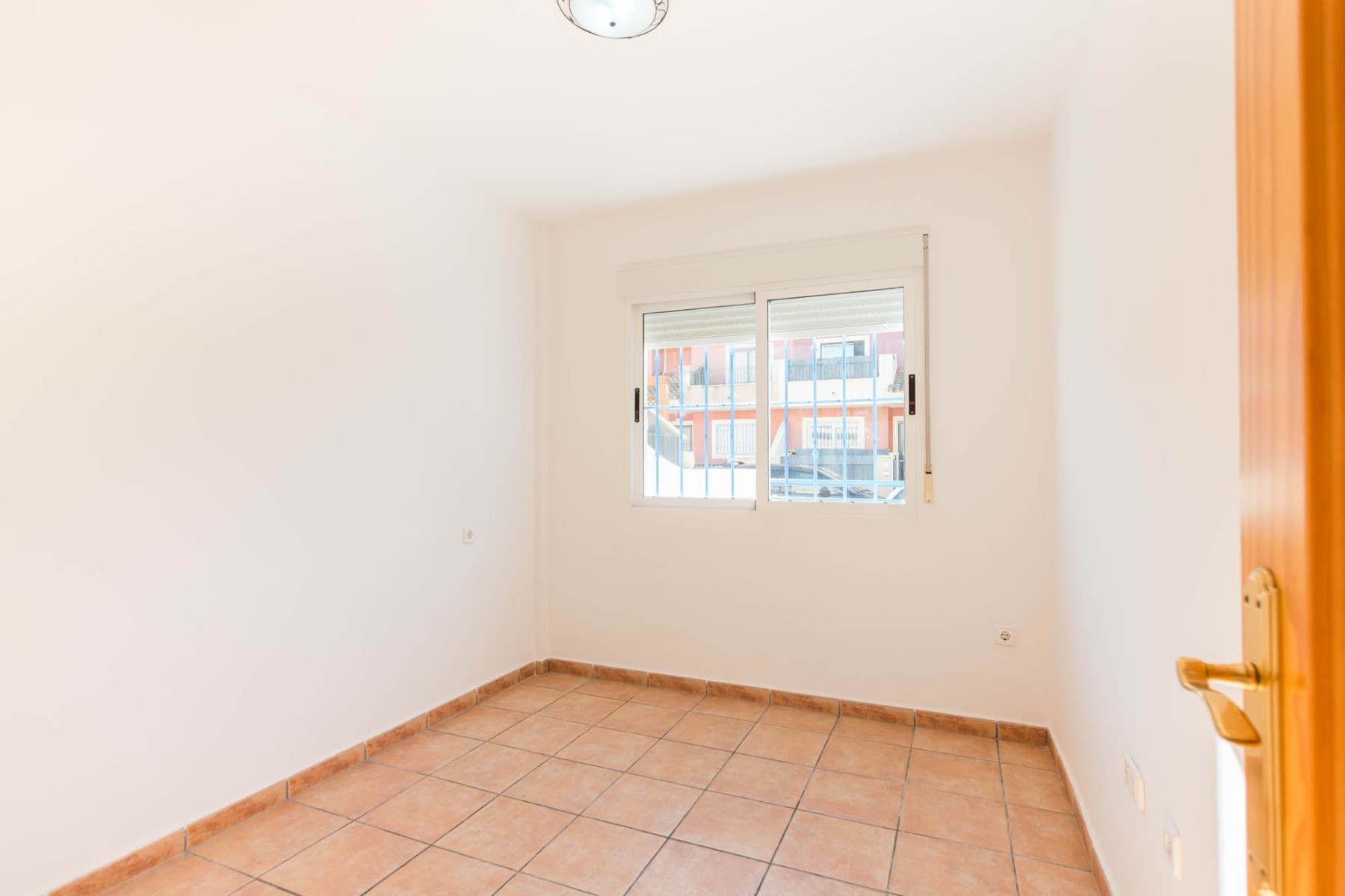 o_1jdv3oa96hje1lj91ad7ekp1kc23s Town House in Los Alcazares, Murcia