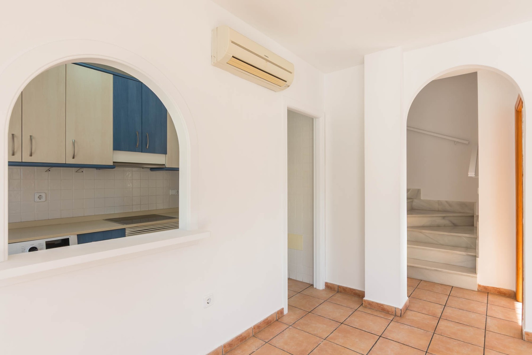 o_1jdv3oa96utjo7pb8n1tgak7k3h Town House in Los Alcazares, Murcia
